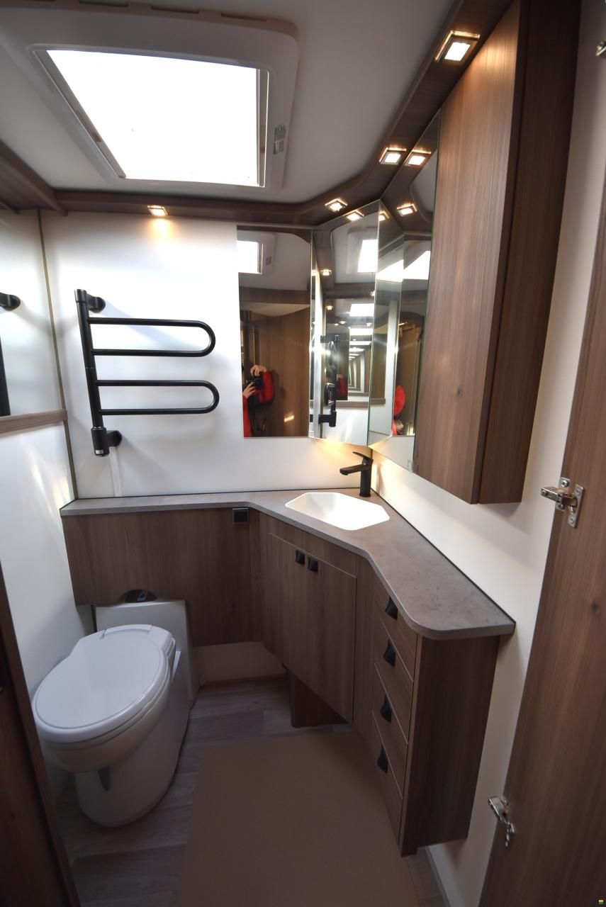 Kabe Imperial 780 DGLE KS