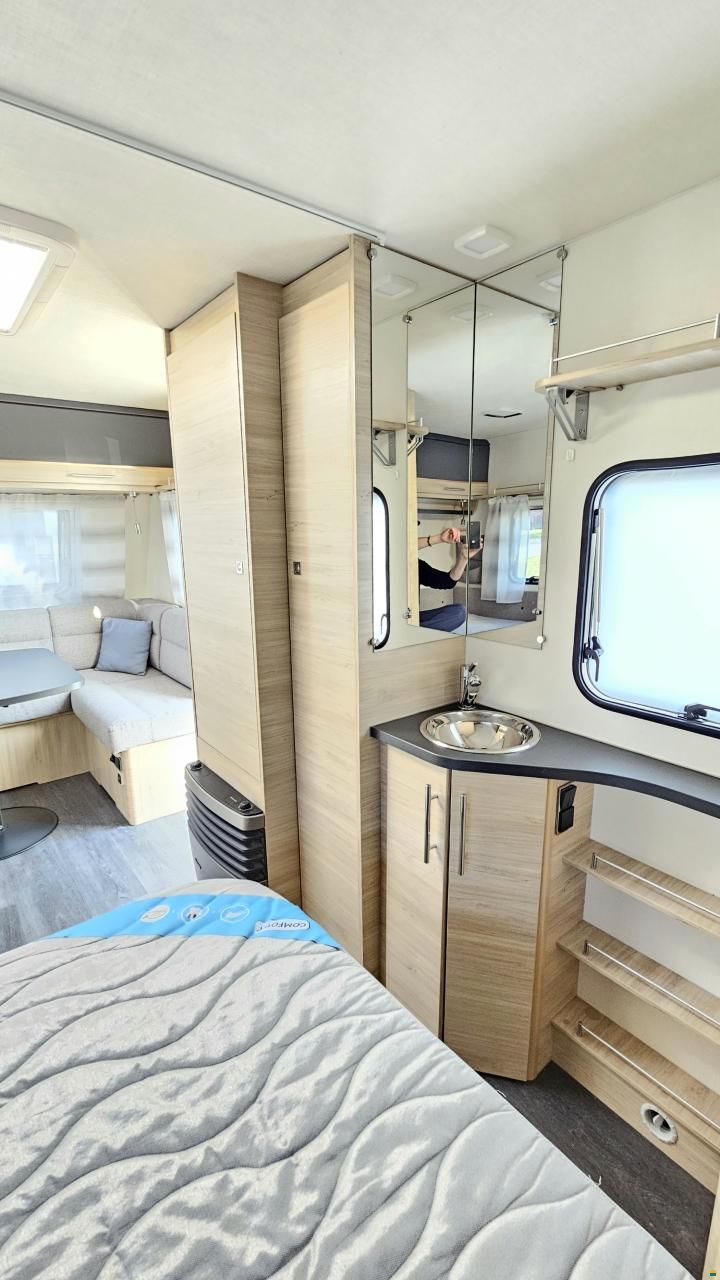 Caravelair Titanium 455