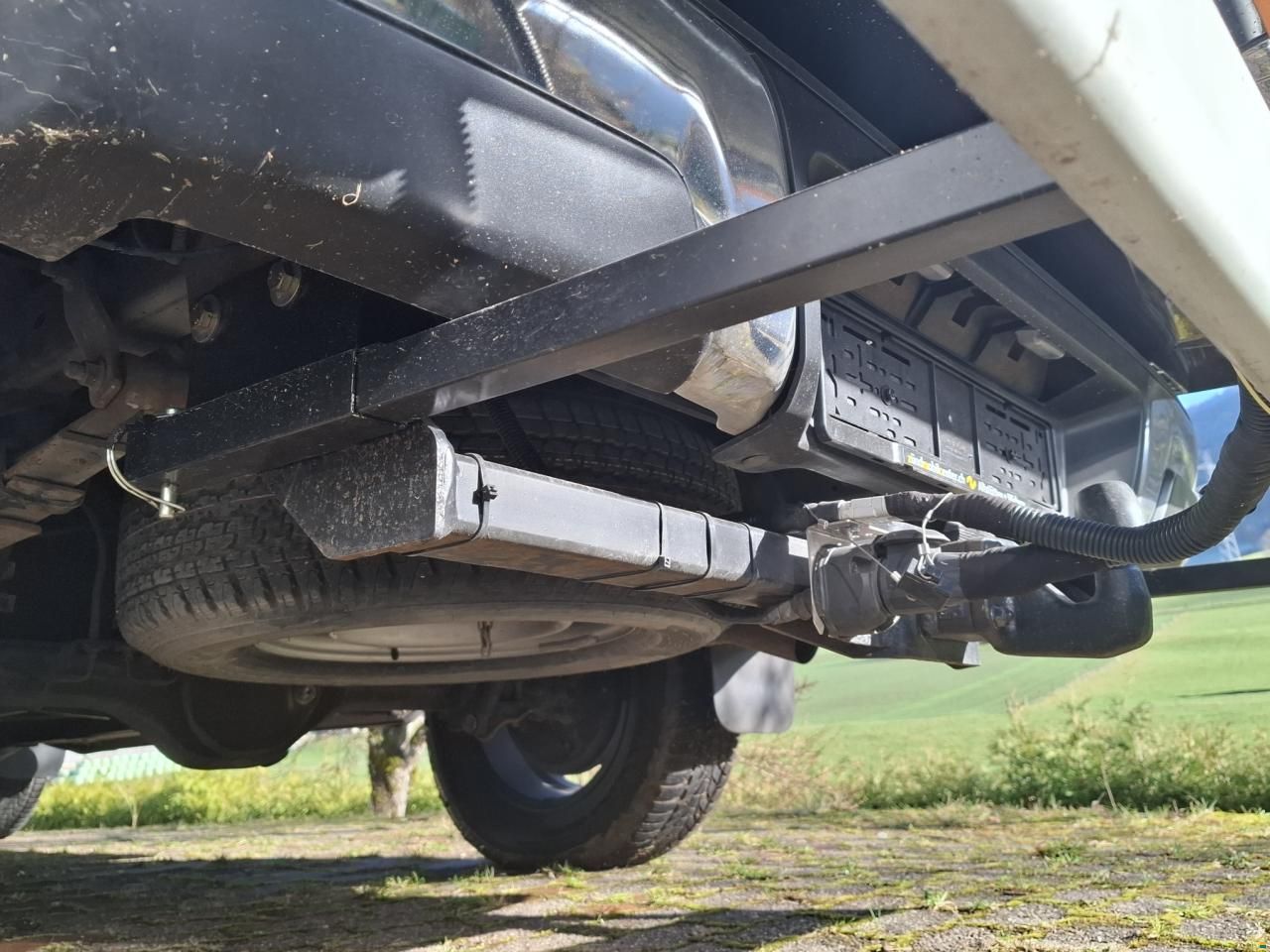 Isuzu mit Thokie Wohnkabine