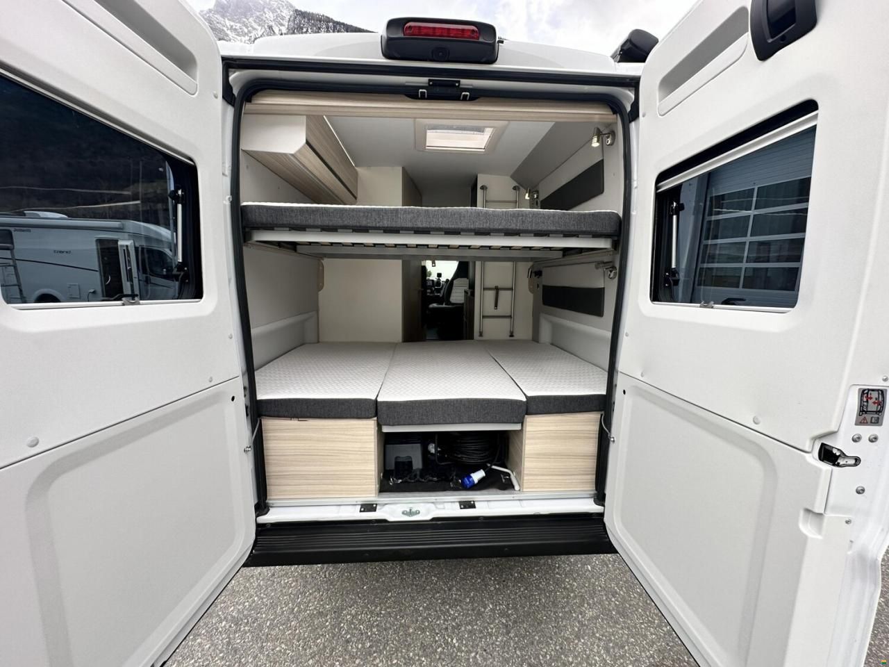 Adria Twin Axess 600 SP Family