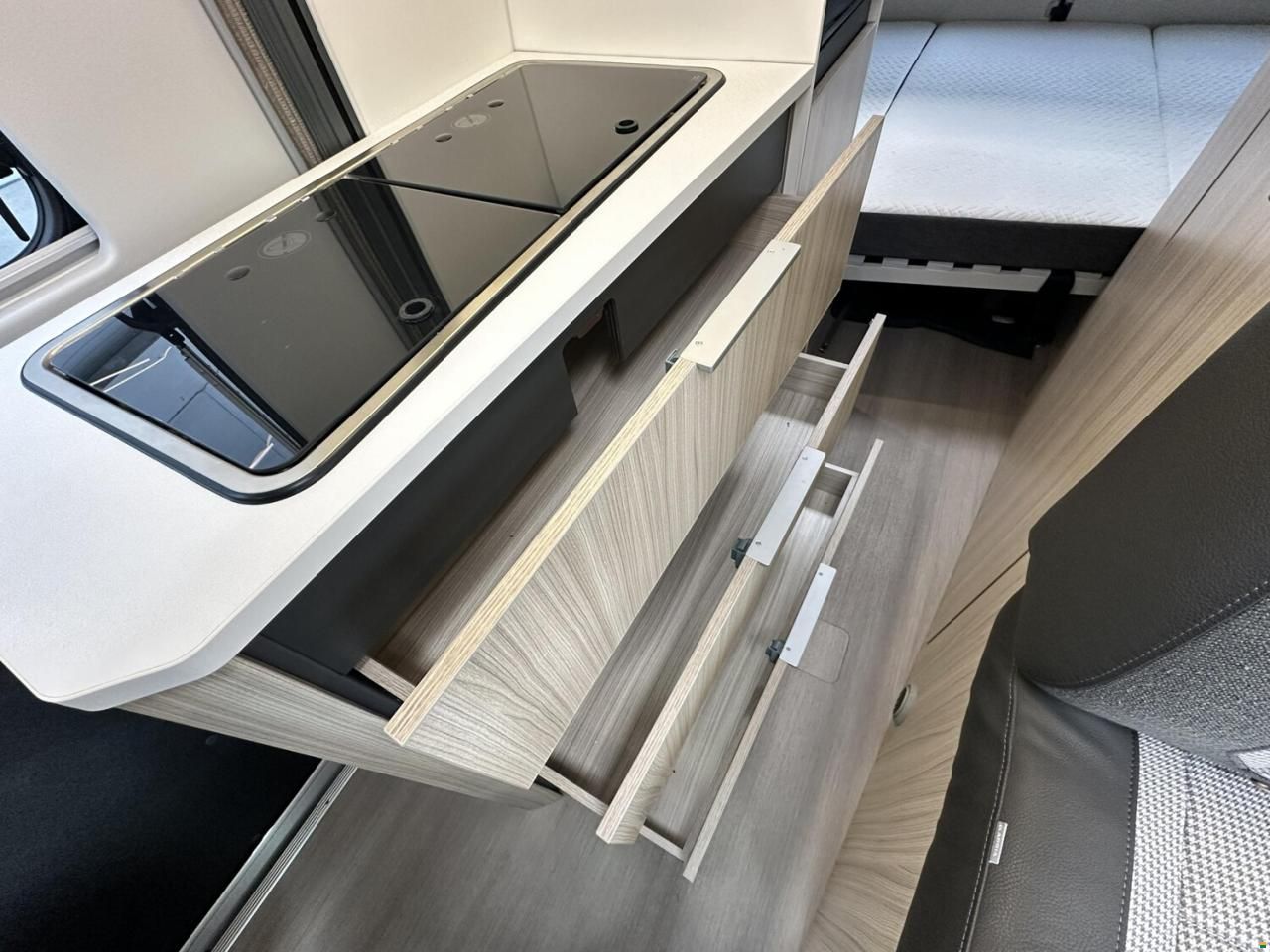 Adria Twin Axess 600 SP Family