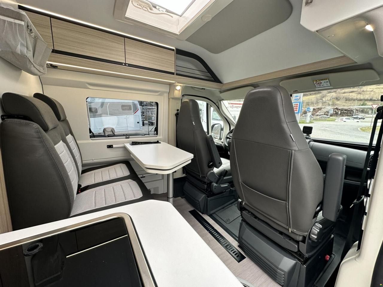 Adria Twin Axess 600 SP Family