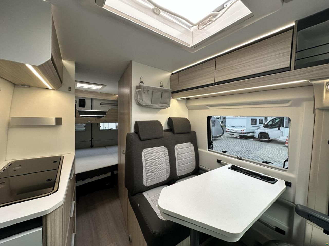 Adria Twin Axess 600 SP Family