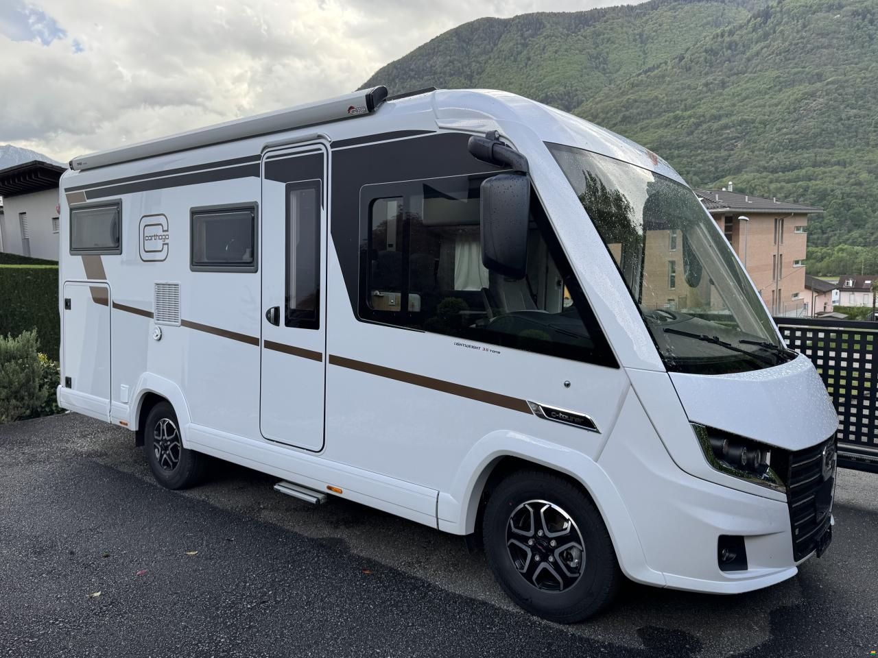 Carthago C2 Tourer 141 kb-le Light 3.5 ton.
