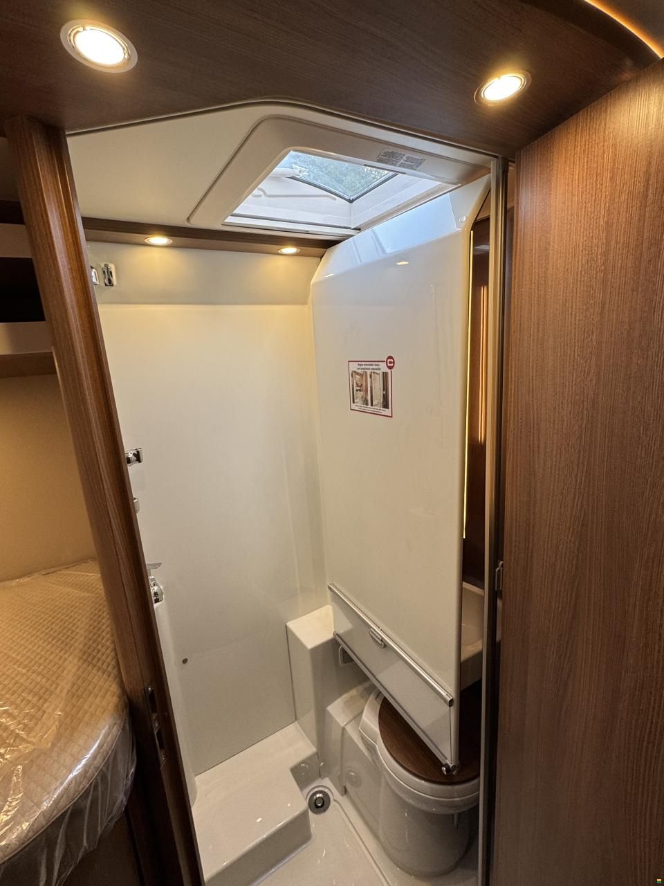 Carthago C2 Tourer 141 kb-le Light 3.5 ton.