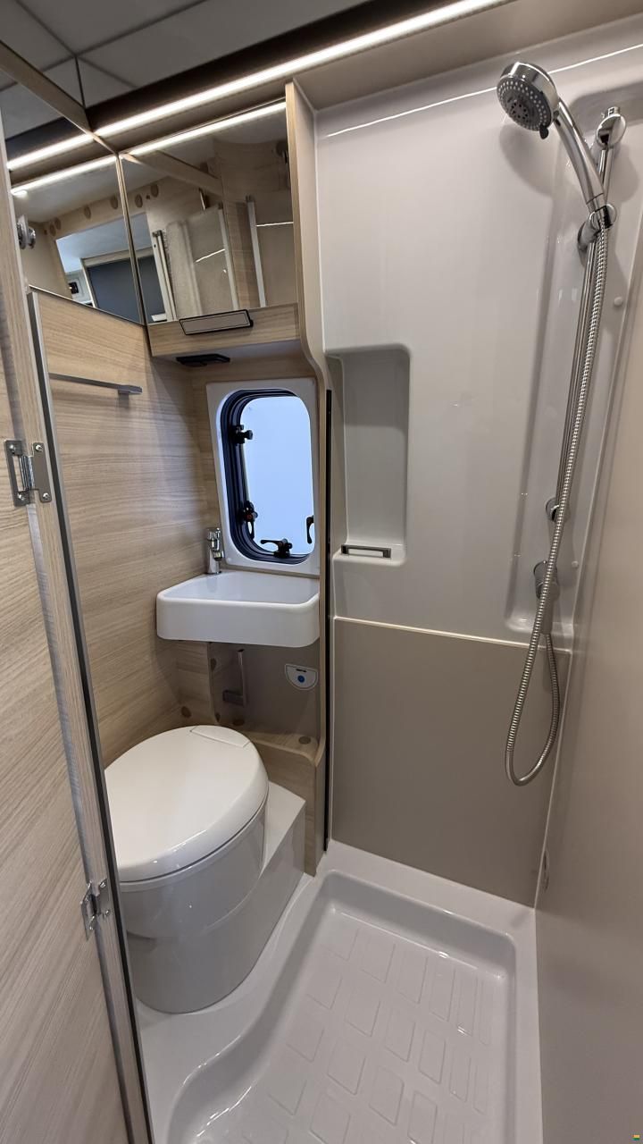 Challenger V210 Sport Edition