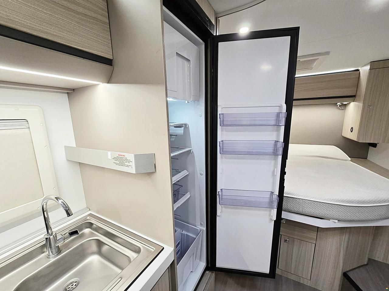 Adria COMPACT SC AXESS 2.2