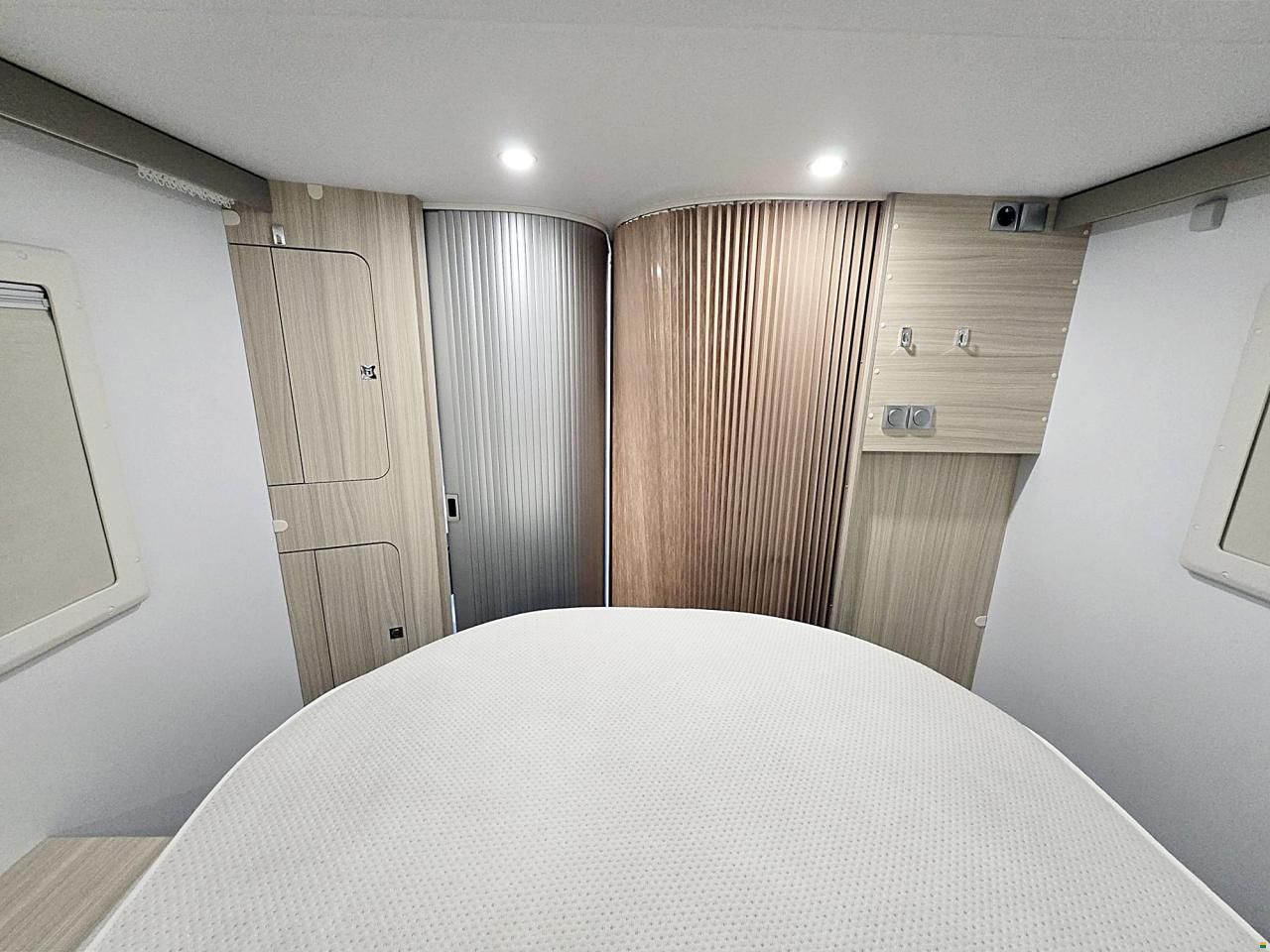 Adria COMPACT SC AXESS 2.2