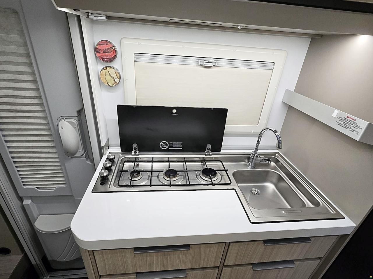 Adria COMPACT SC AXESS 2.2