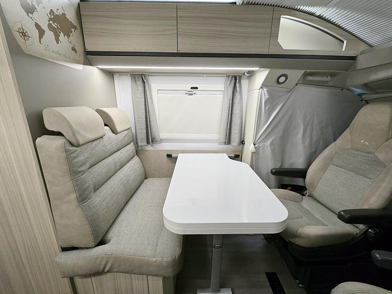 Adria COMPACT SC AXESS 2.2