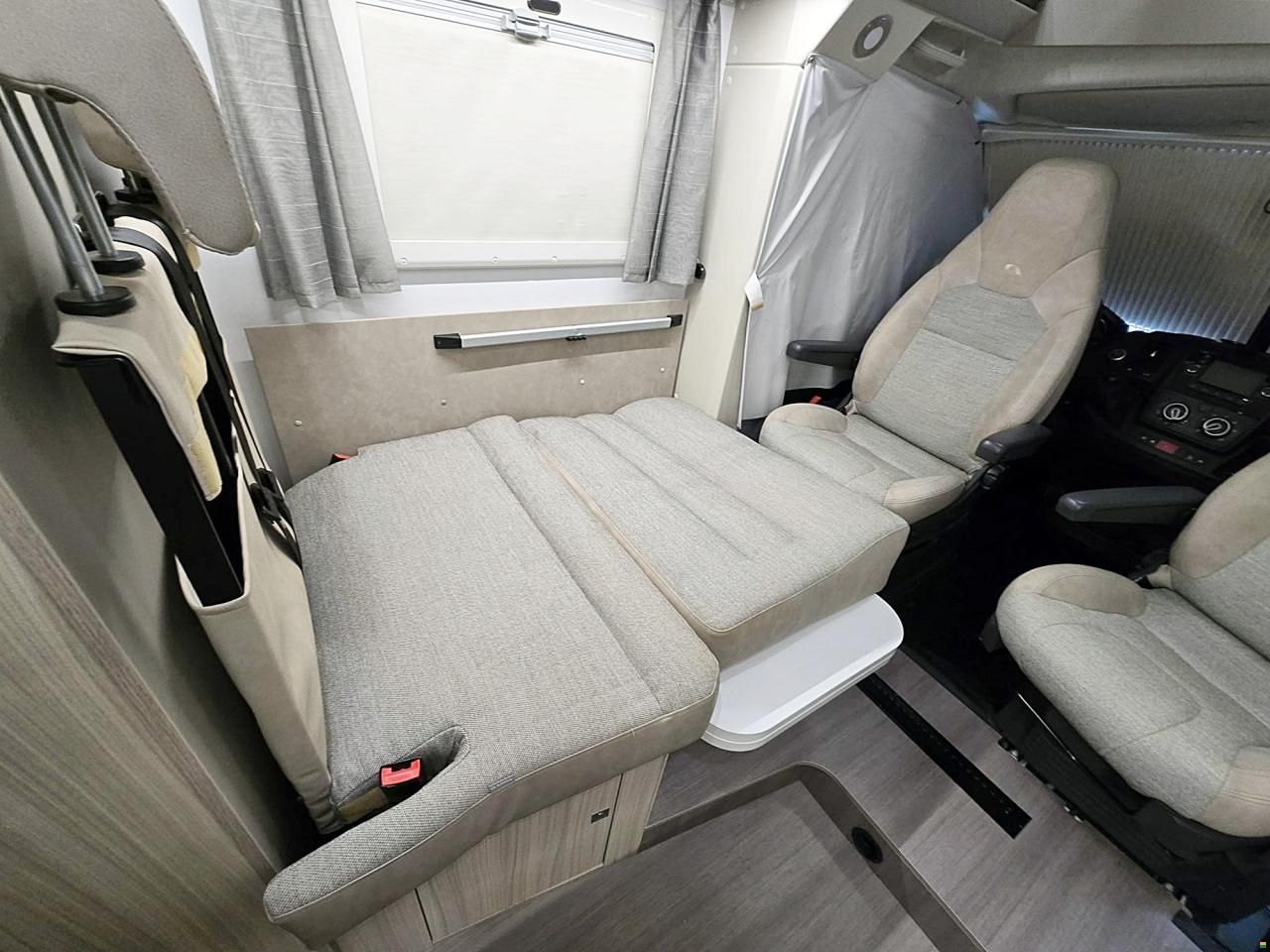Adria COMPACT SC AXESS 2.2
