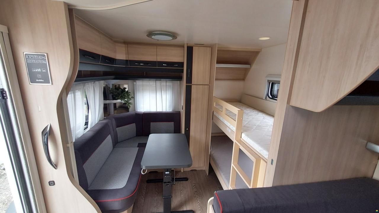 Hobby De Luxe Edition 650 KMFe