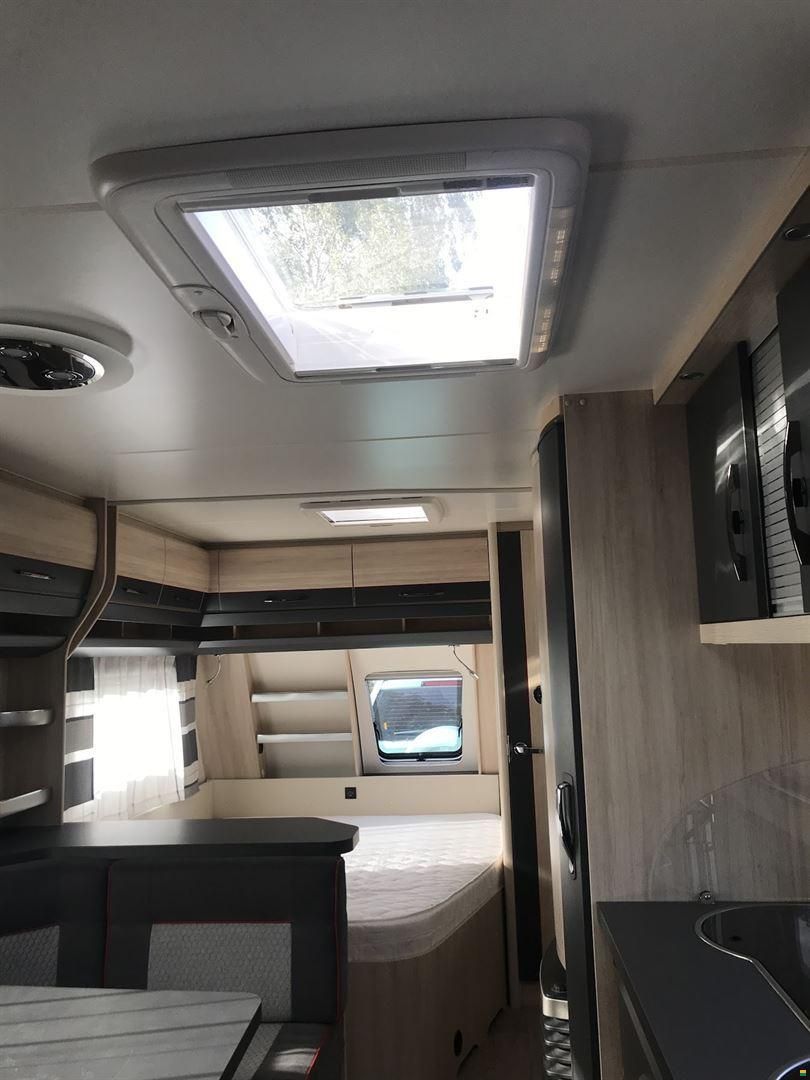 Hobby De Luxe Edition 650 KMFe