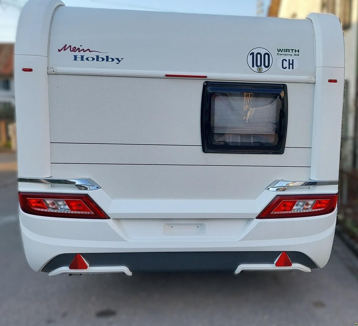 Hobby De Luxe Edition 650 KMFe