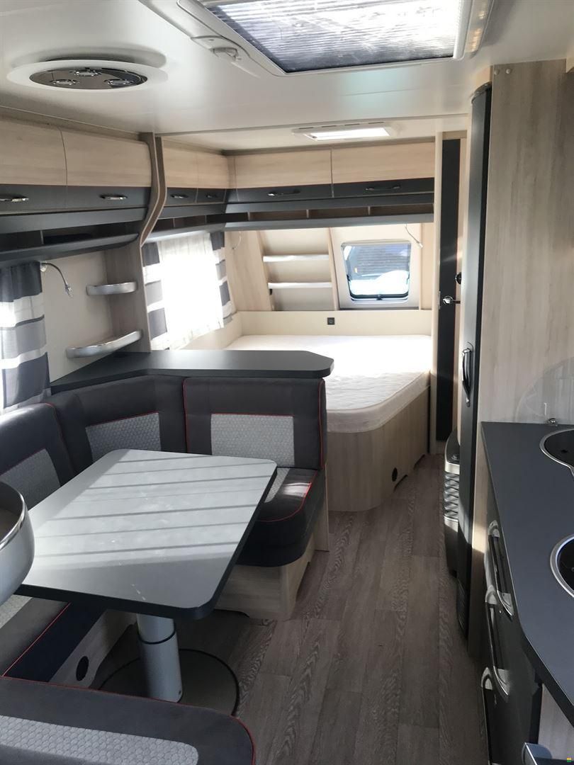 Hobby De Luxe Edition 650 KMFe