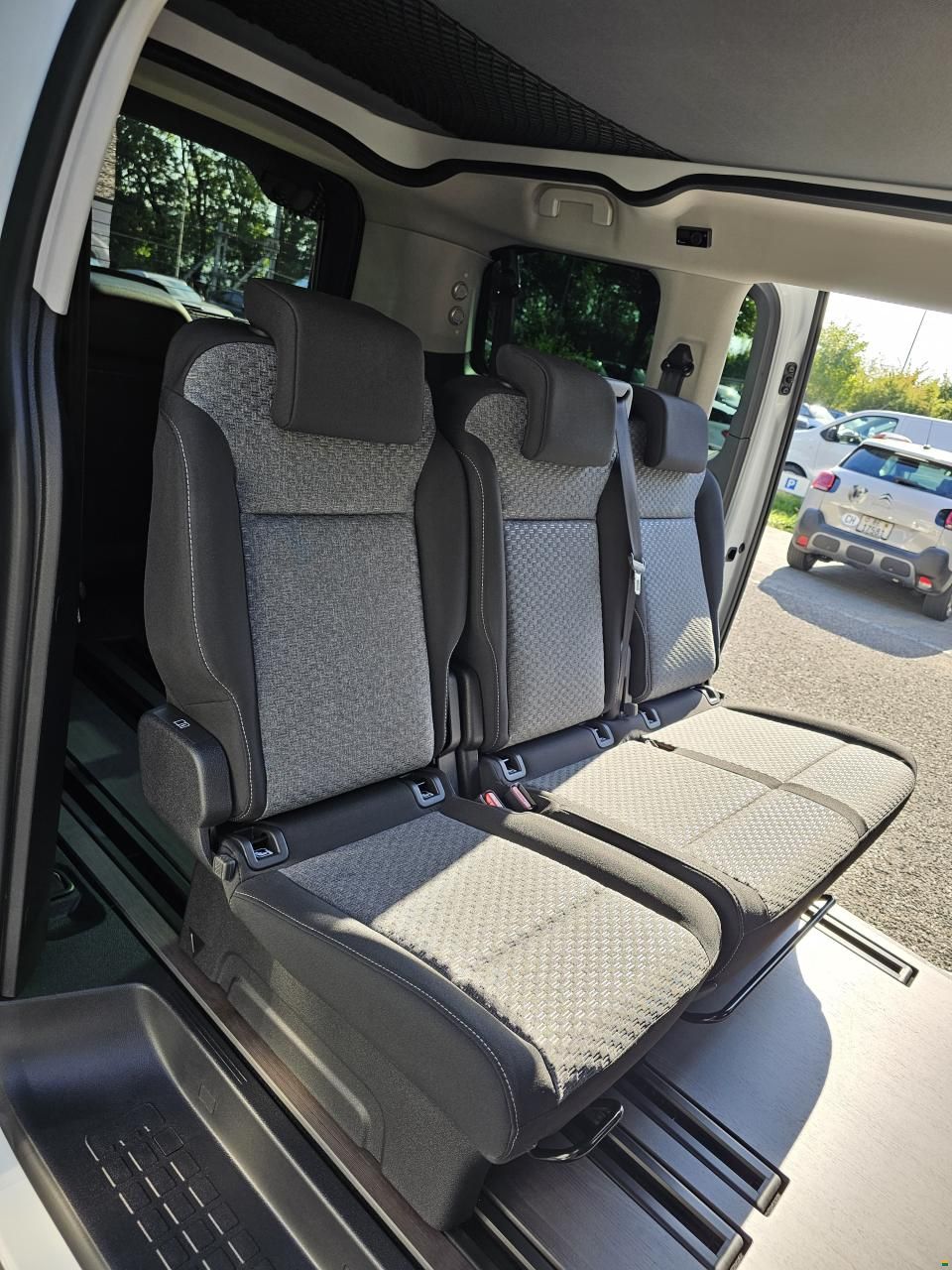 P&ouml;ssl Vanster 2.0 Blue HDI 180PS EAT8