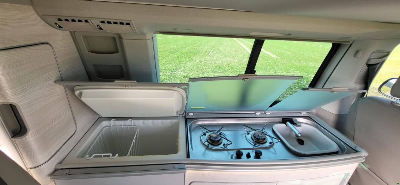 VW T6 California 2.0 TDI OCEAN BLUE