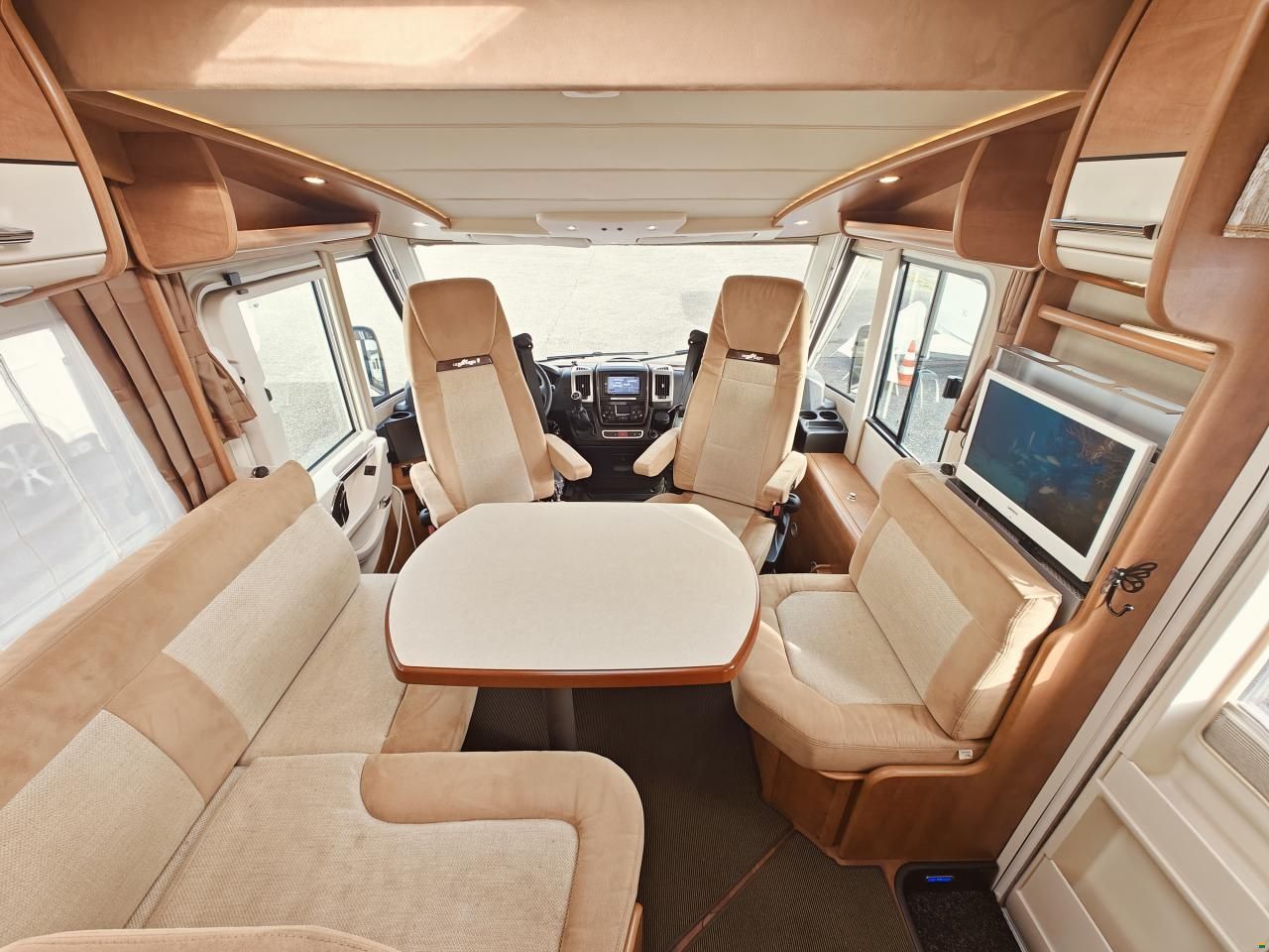 Carthago C-Tourer Sport I 142