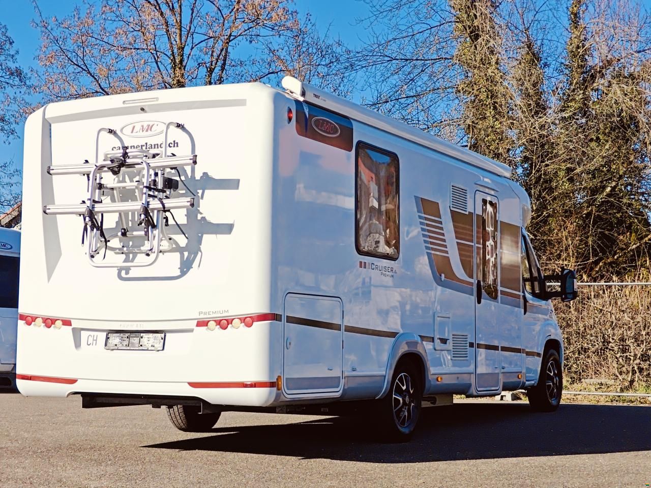 LMC Cruiser Premium T741 - Automat