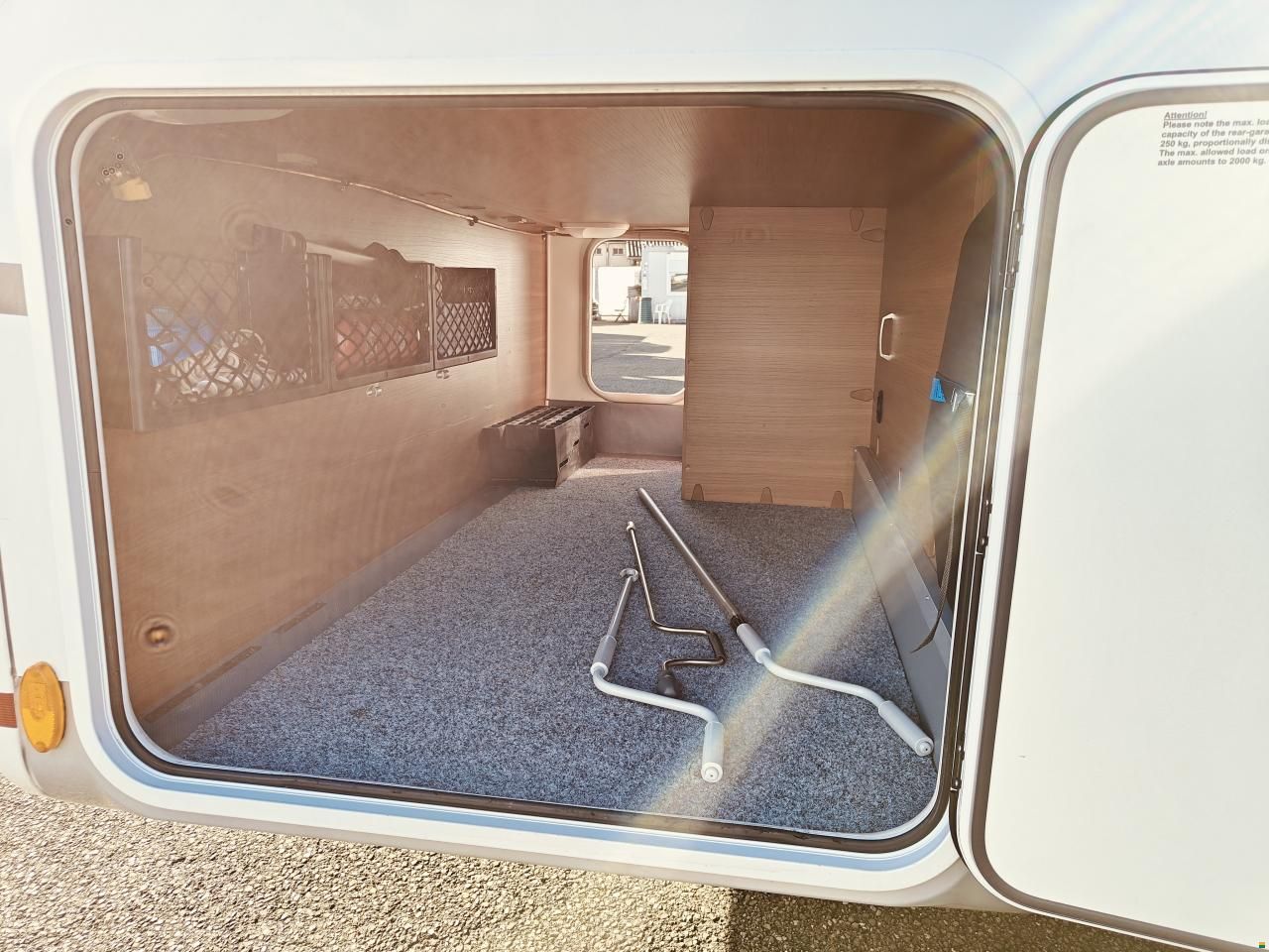 LMC Cruiser Premium T741 - Automat