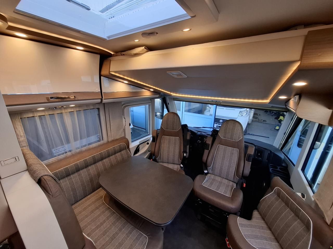 Malibu I 441 LE - AUTOMAT!