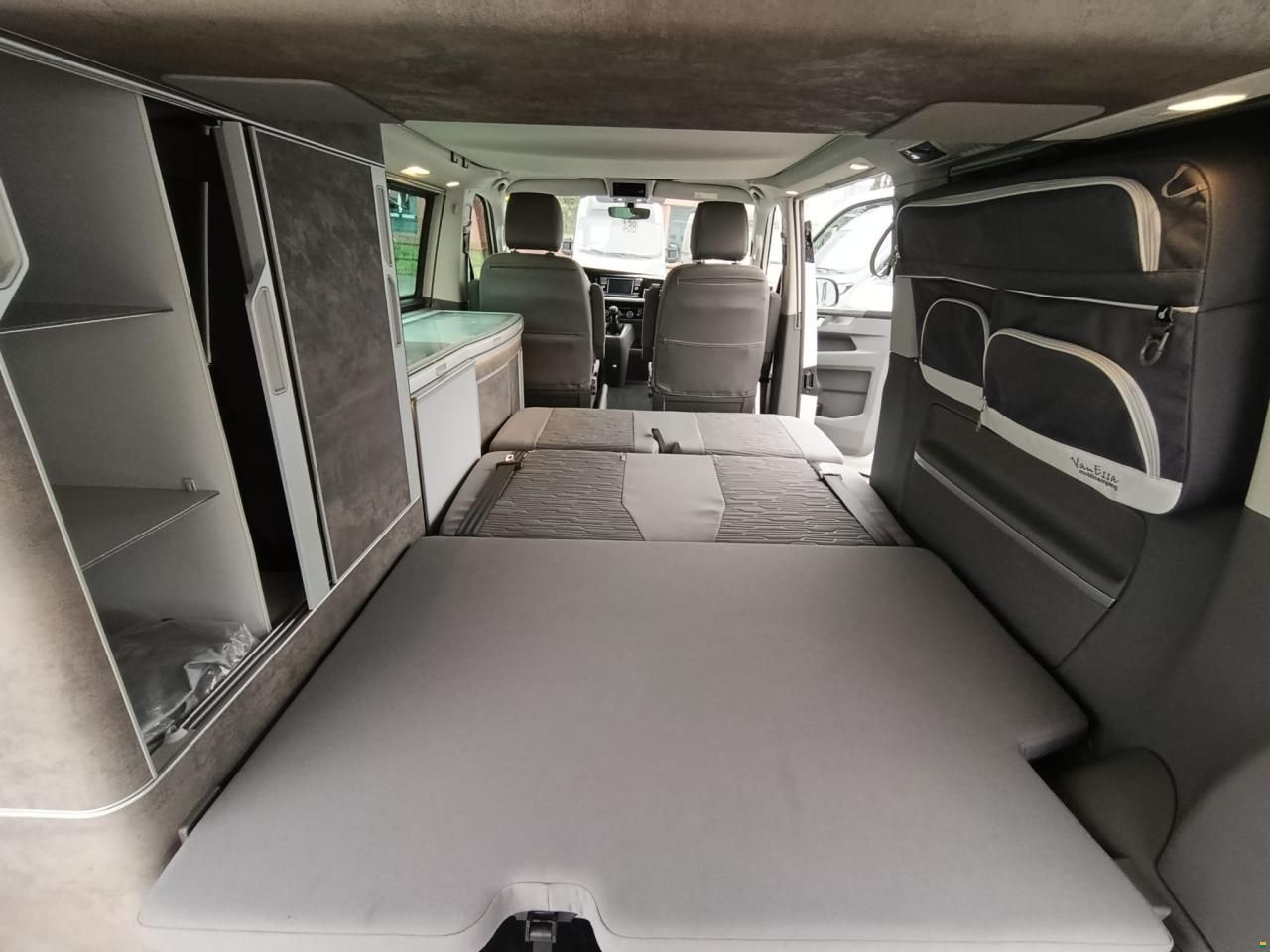 Volkswagen T6.1 California 2.0TDI Ocean