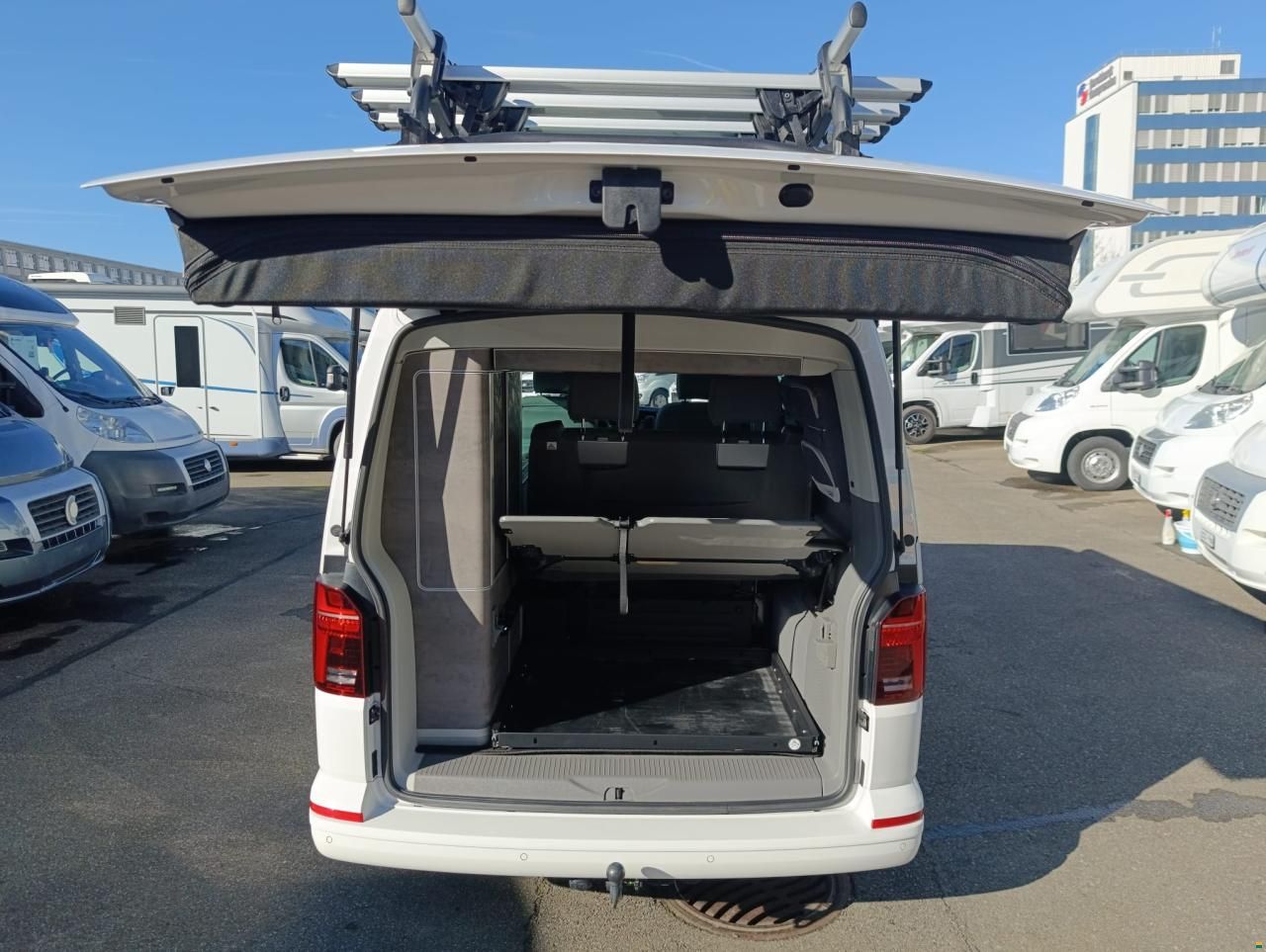 Volkswagen T6.1 California 2.0TDI Ocean