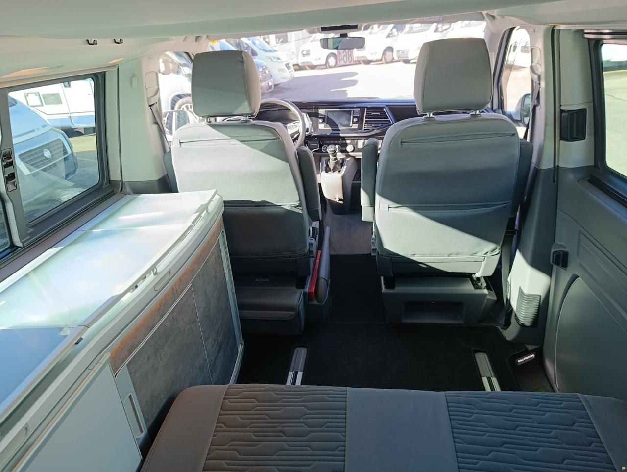 Volkswagen T6.1 California 2.0TDI Ocean