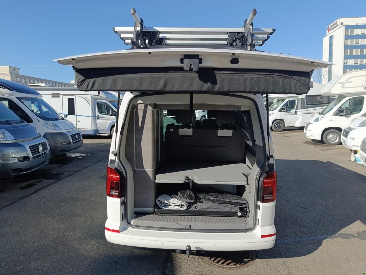 Volkswagen T6.1 California 2.0TDI Ocean