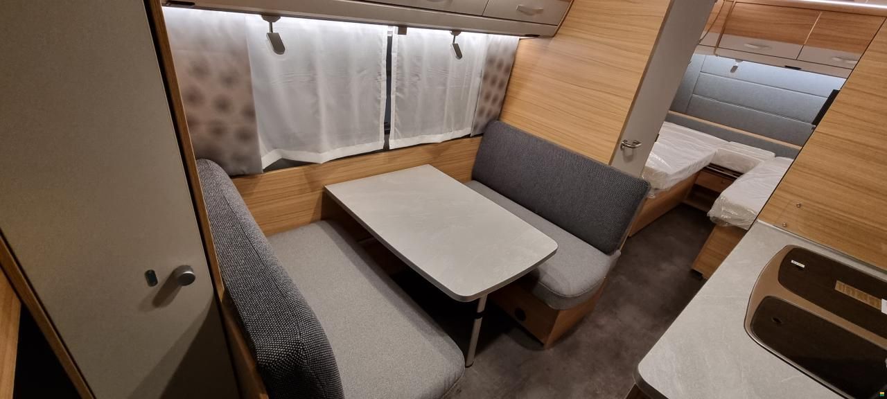 Dethleffs Camper 550 ESK