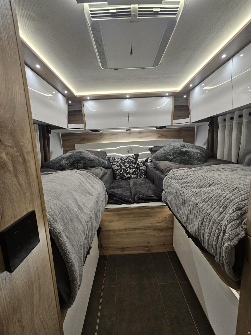 Le Voyageur LVXH7.9GJF