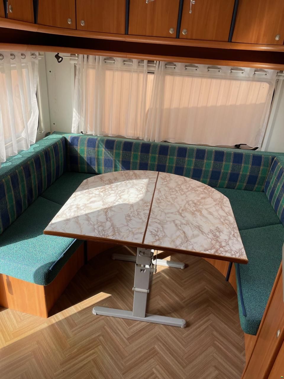 B&uuml;rstner Flirt 520 ts