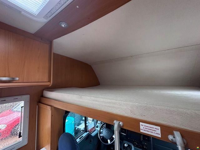 Roller Team New Box Garage F&uuml;r zwei Motorr&auml;der