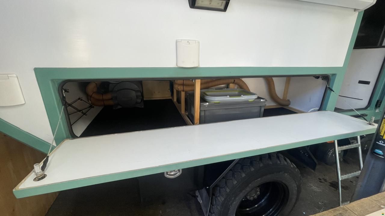 Mercedes Benz Vario 4x4