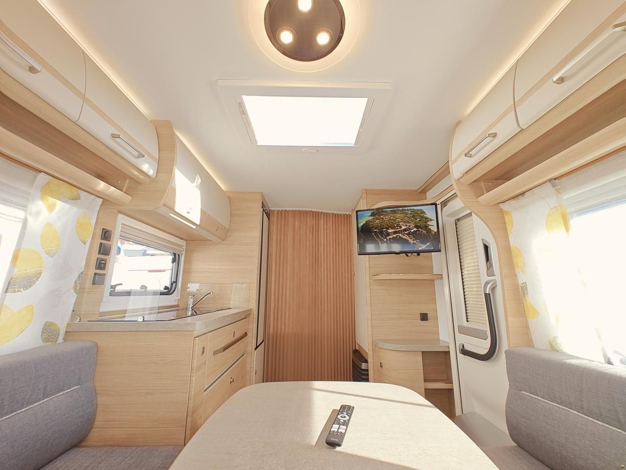 Fendt Bianco Selection 465 SFB