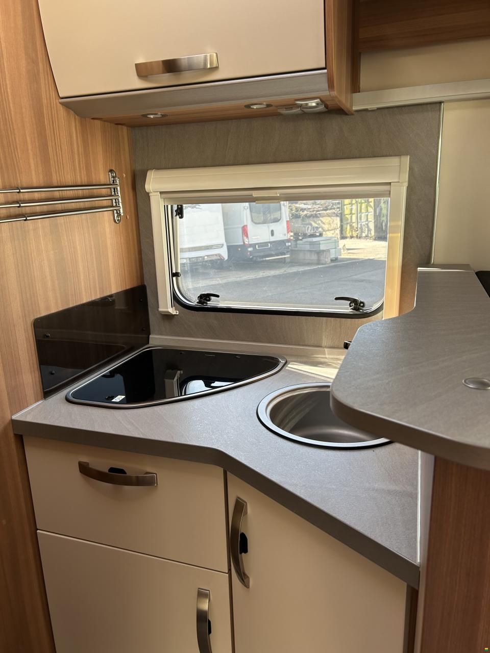 Weinsberg Carasuite K 250