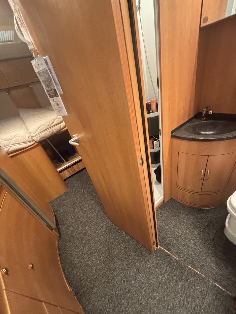 Eura Mobil Active 820 EB 3 Achser