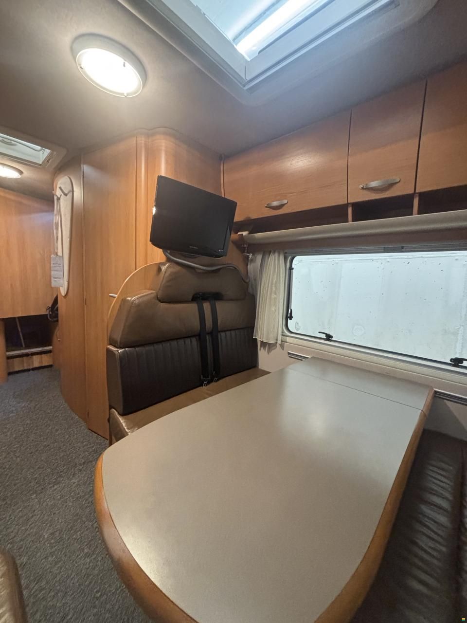 Eura Mobil Active 820 EB 3 Achser