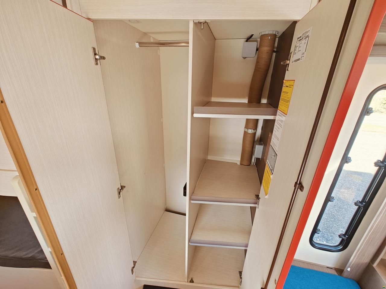 Knaus W04 Lifestyle 550 KWE - Etagenbetten