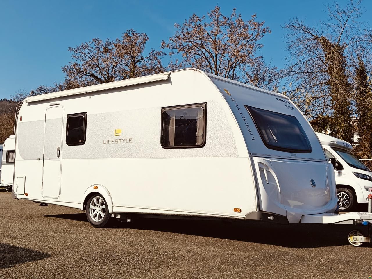 Knaus W04 Lifestyle 550 KWE - Etagenbetten