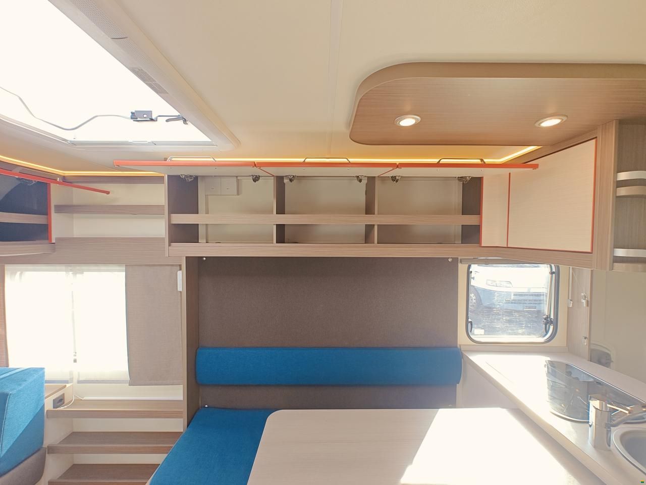 Knaus W04 Lifestyle 550 KWE - Etagenbetten