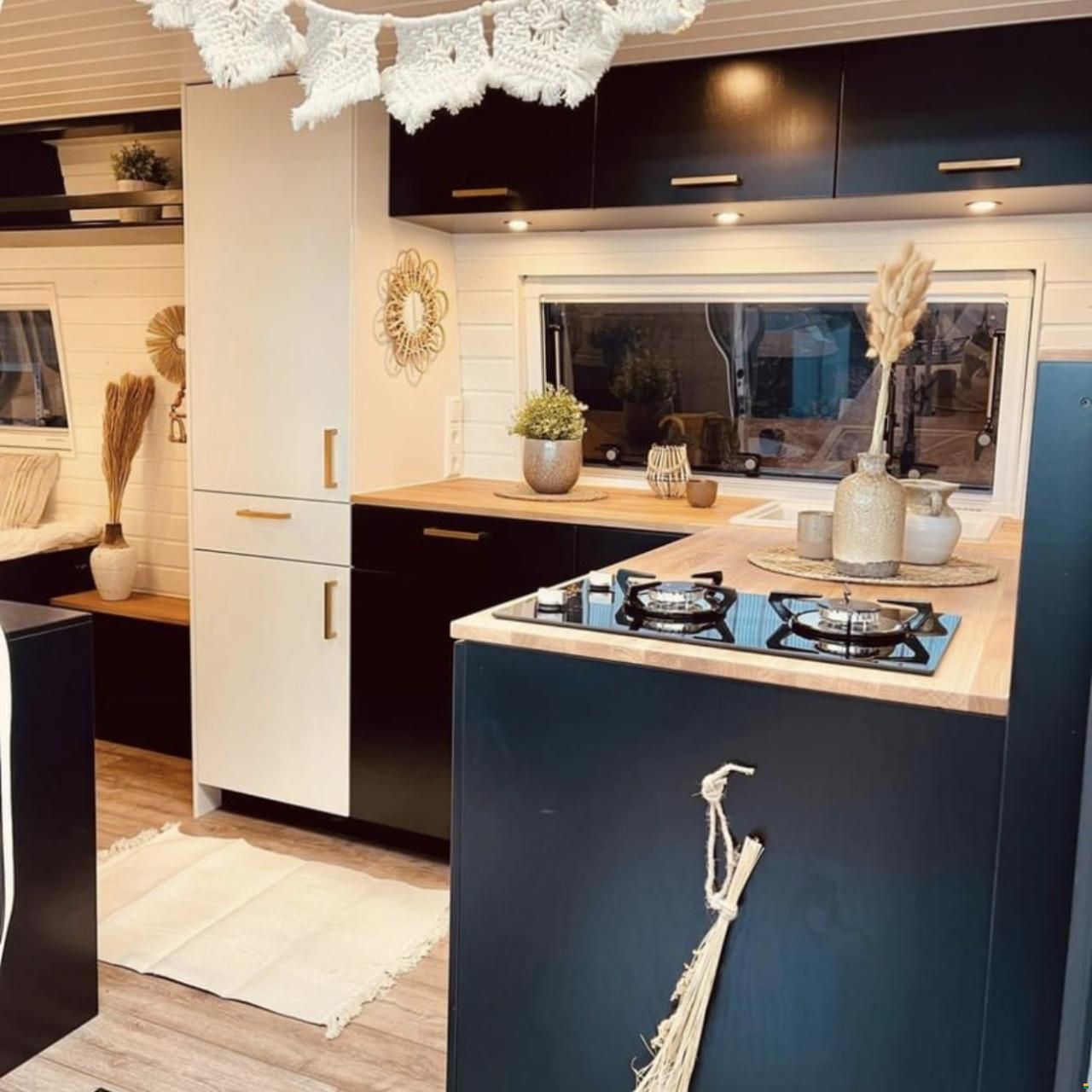 Mercedes Benz Sprinter