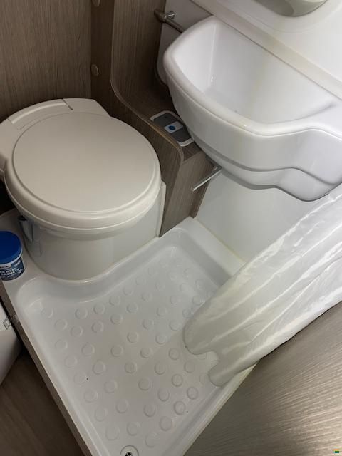 Fiat Challenger Vany V114