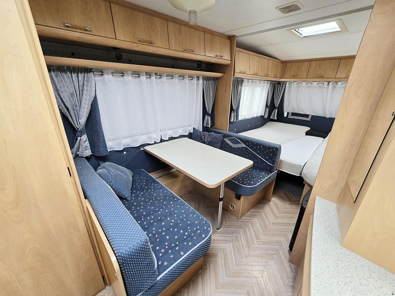 B&uuml;rstner Ventana 470 TL Avantgarde