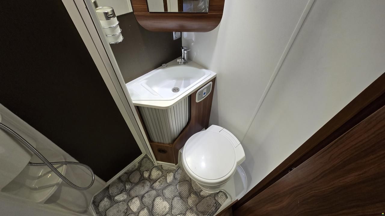 Adria Sonic Plus I 600 SL