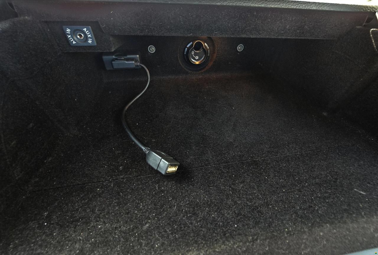 Volkswagen VW T5 CALIFORNIA BMT DSG COMF. TRAVEL 4M