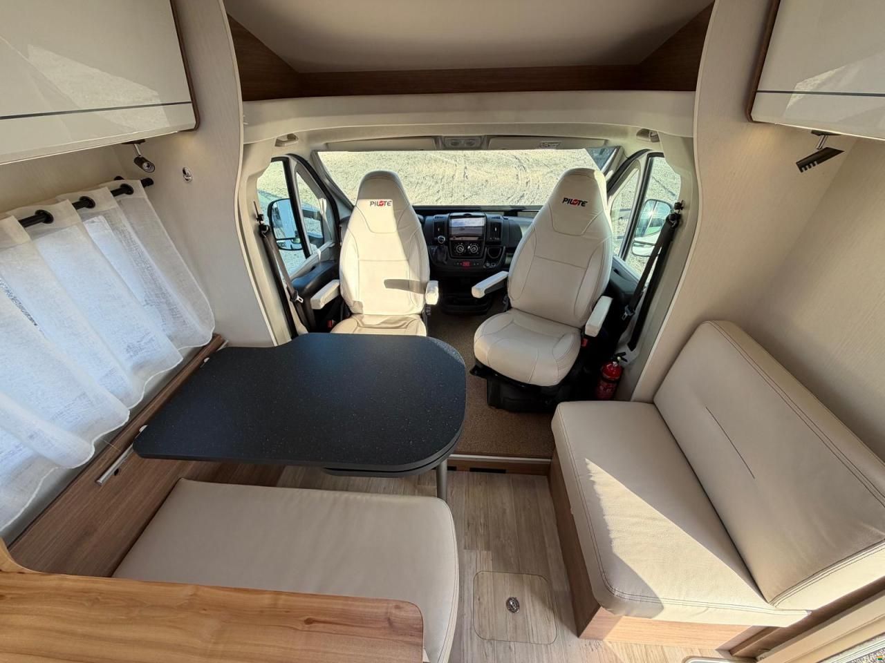 Fiat PILOTE P740 **L&Auml;NGSBETT**9 GANG AUTOMAT