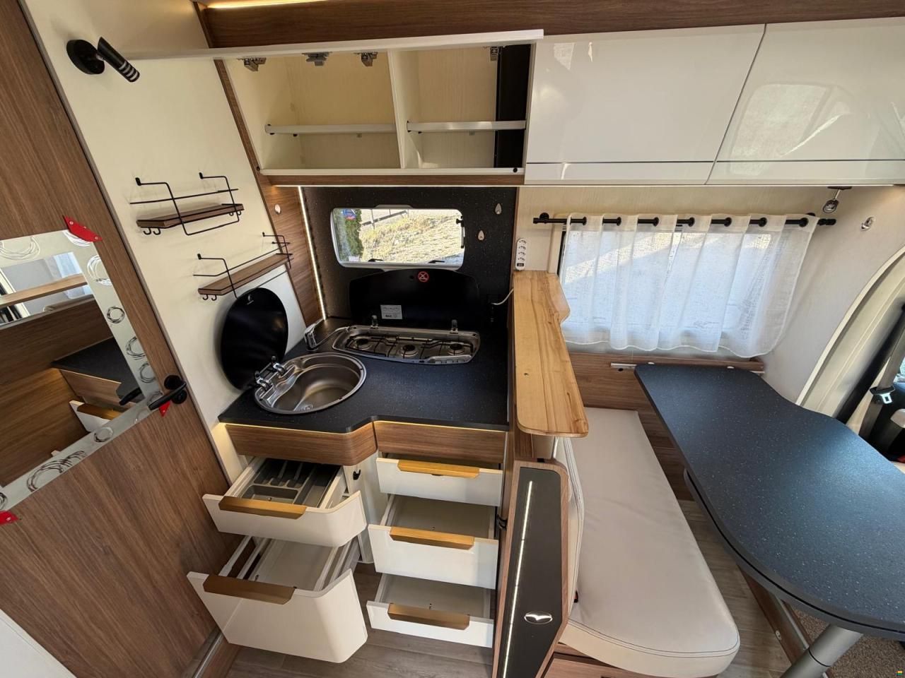 Fiat PILOTE P740 **L&Auml;NGSBETT**9 GANG AUTOMAT