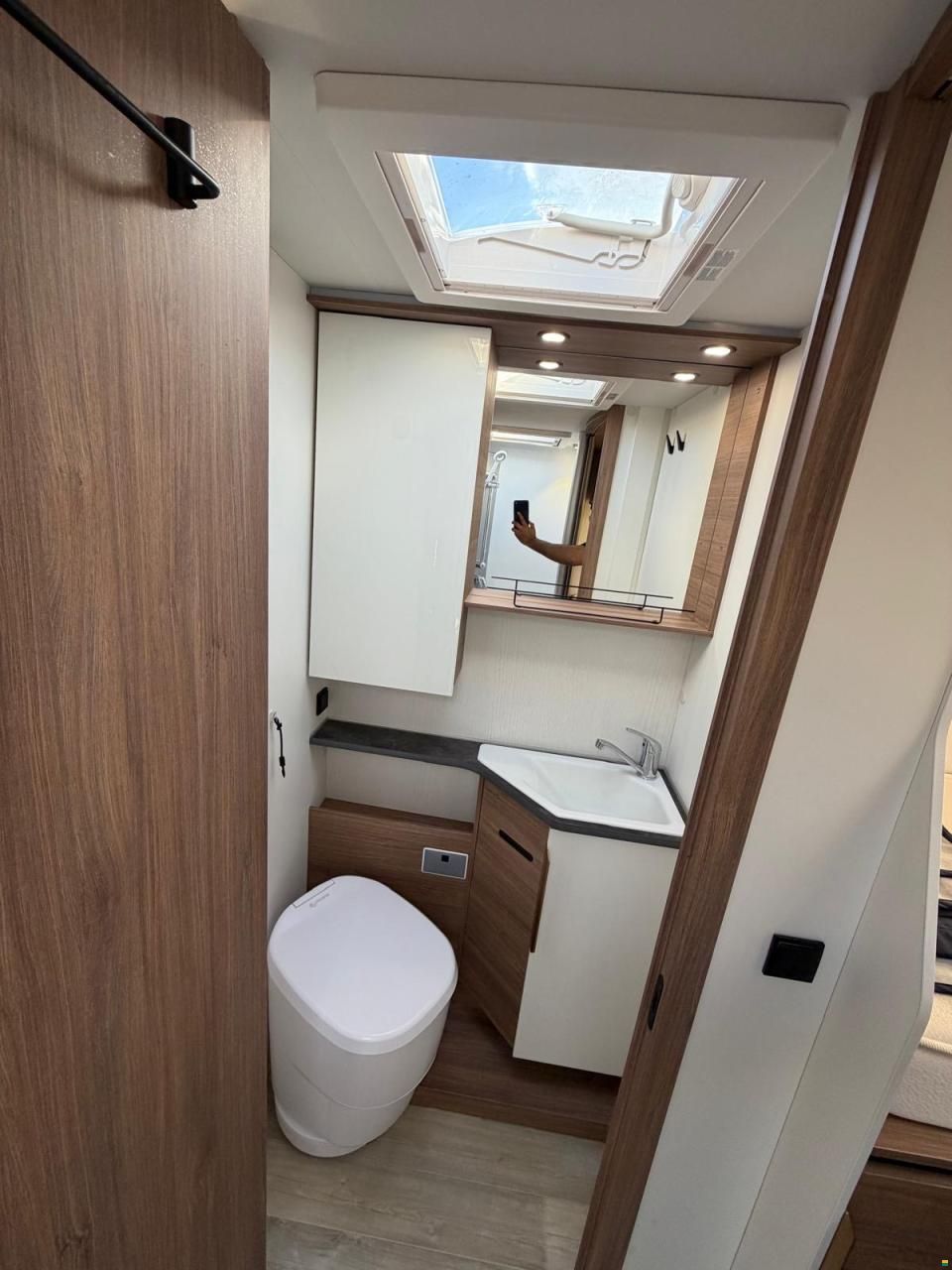 Fiat PILOTE P740 **L&Auml;NGSBETT**9 GANG AUTOMAT