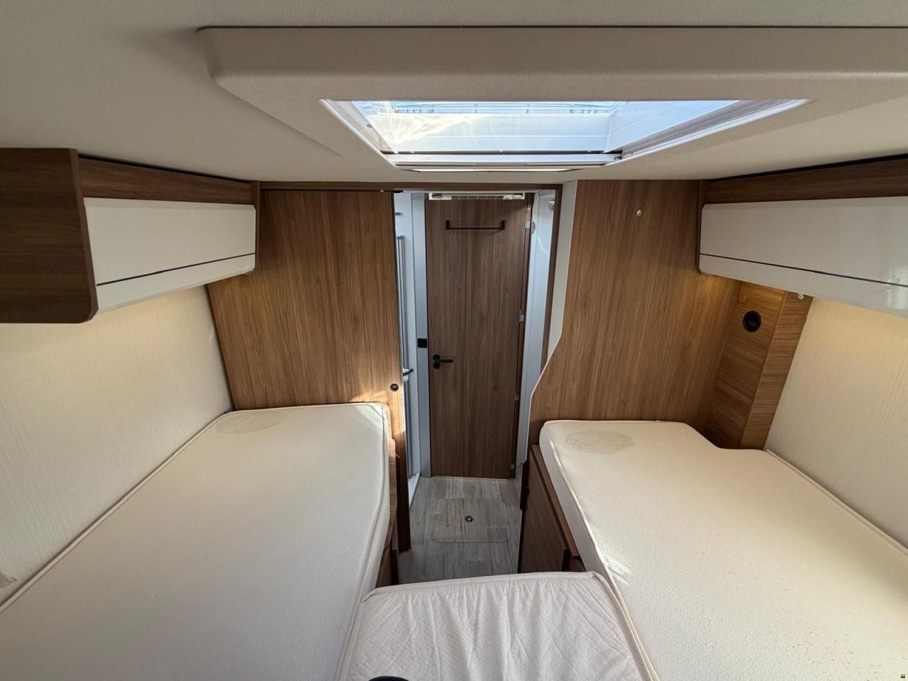 Fiat PILOTE P740 **L&Auml;NGSBETT**9 GANG AUTOMAT